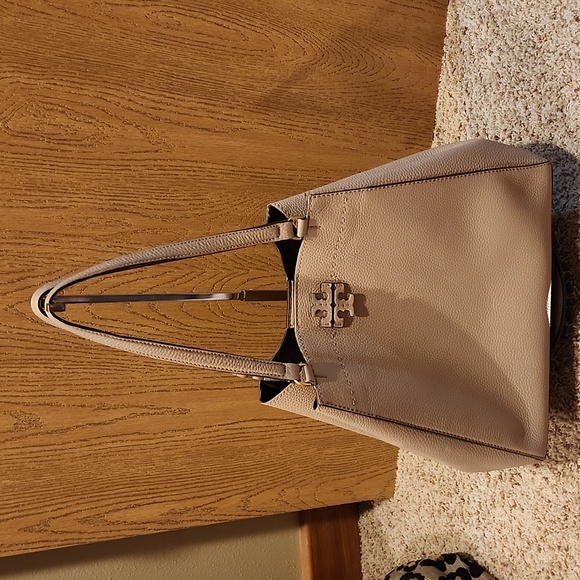 EUC Tory Burch McGraw Large Leather Carryall Tote - Picture 17 of 17